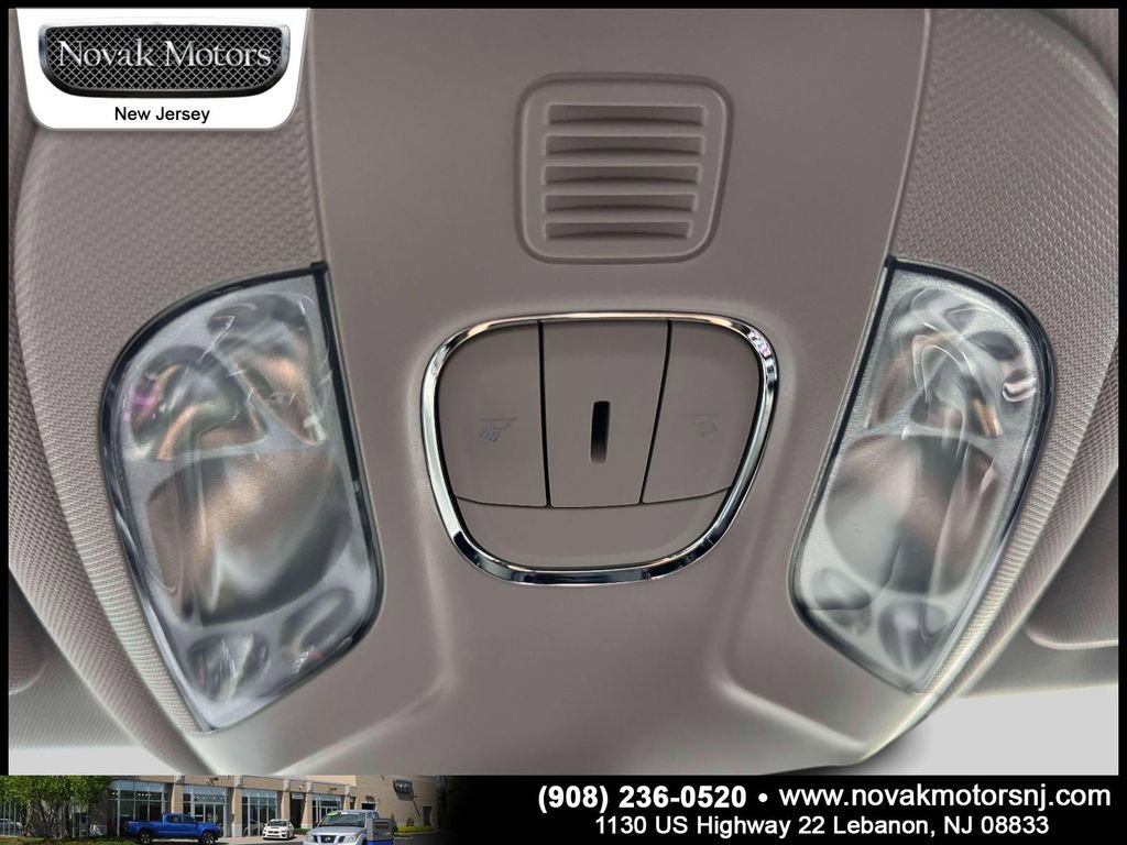 Used 2022 Jeep Compass Limited image 29