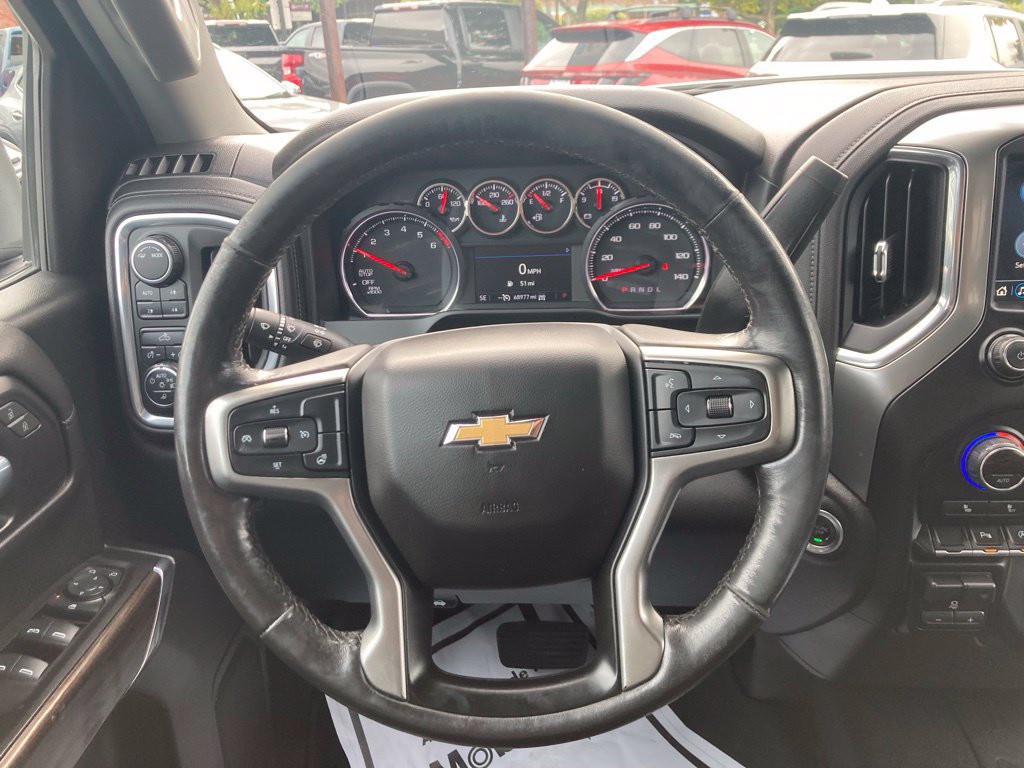 Used 2021 Chevrolet Silverado 1500 LT AWD/4WD image 6