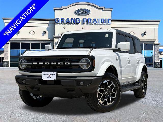 Certified 2025 Ford Bronco Outer Banks AWD/4WD image 1