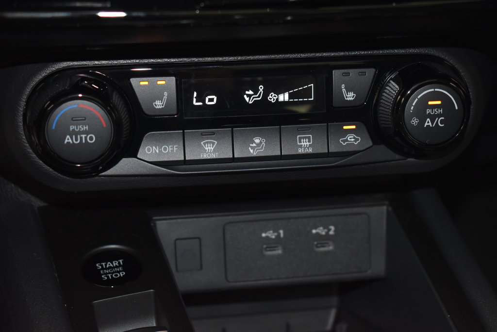 New 2026 Nissan Kicks SV w/ SV Premium Package AWD/4WD image 20