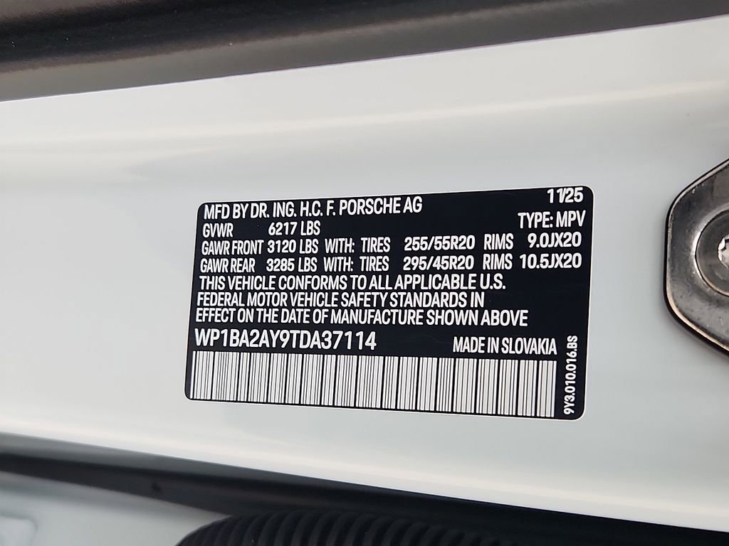 New 2026 Porsche Cayenne Coupe image 22