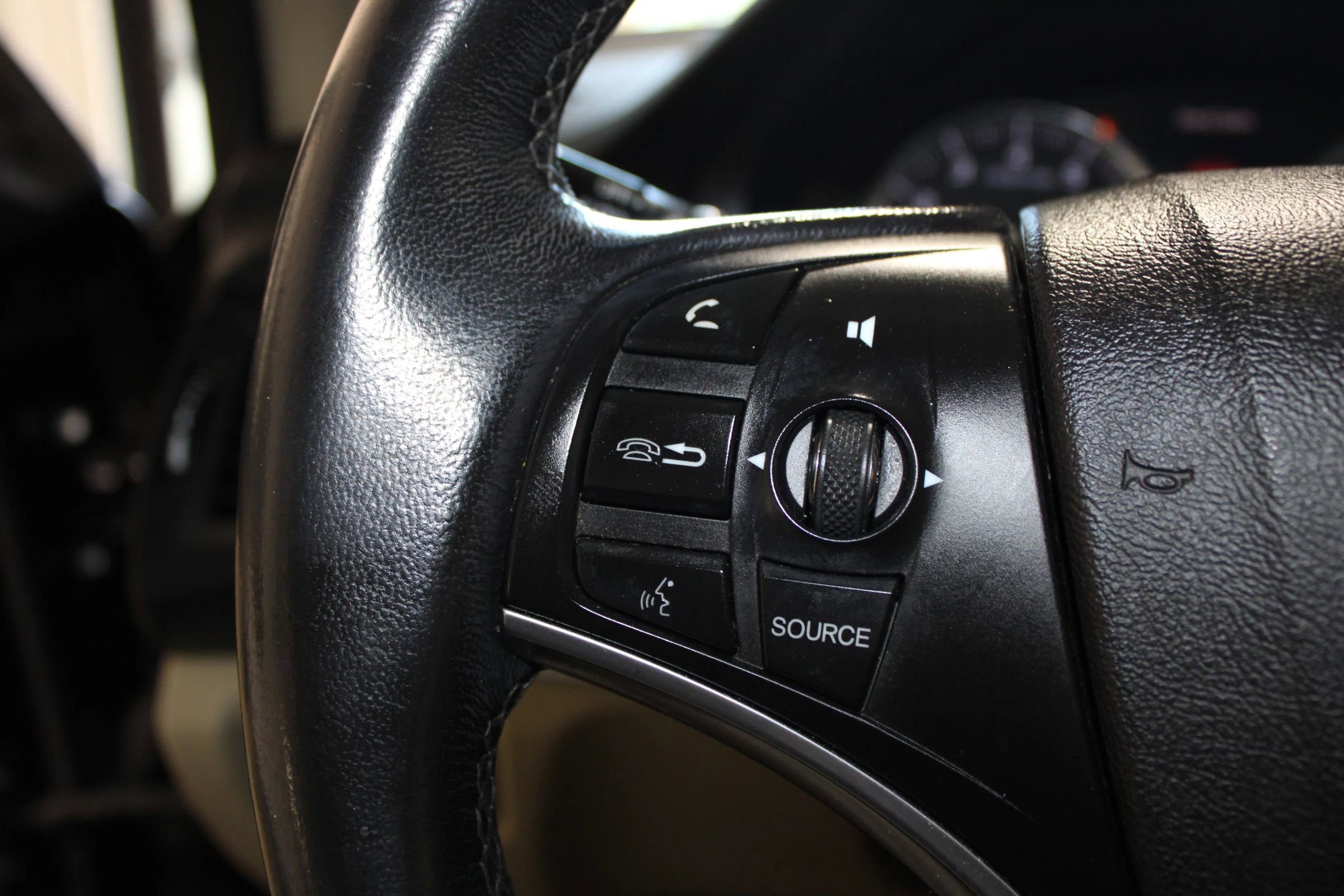 Used 2016 Acura MDX FWD image 15