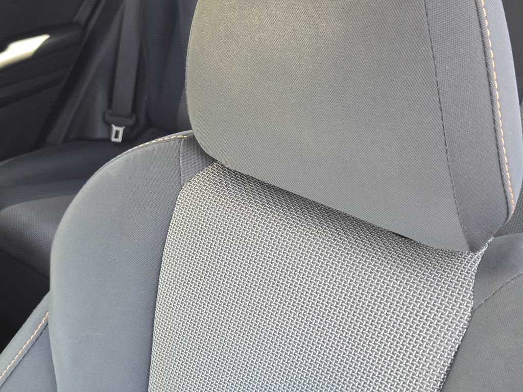 Used 2019 Subaru Crosstrek 2.0i Premium AWD/4WD image 15