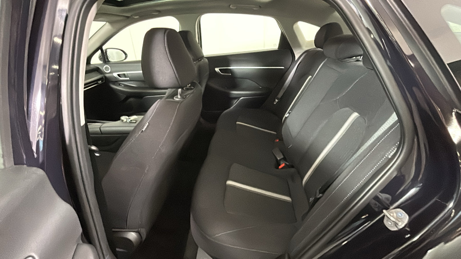 Used 2025 Hyundai Sonata SEL FWD image 34