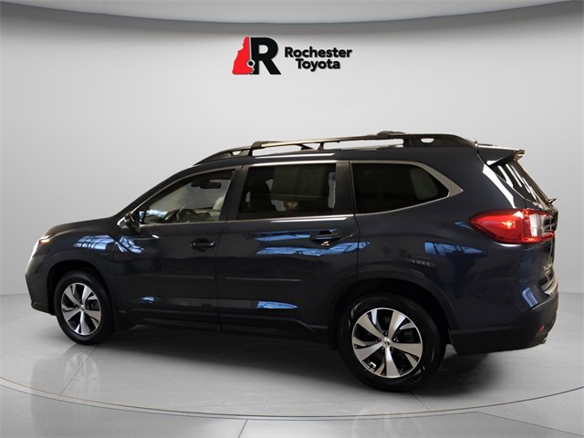 Used 2023 Subaru Ascent Premium w/ Convenience Package image 5
