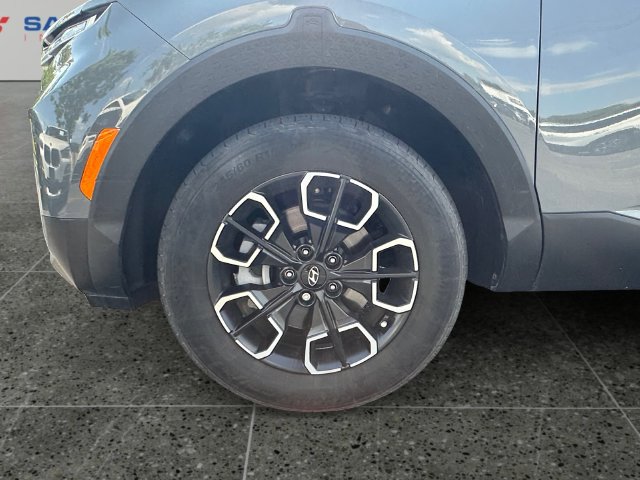 Used 2024 Hyundai Santa Cruz SEL FWD image 16