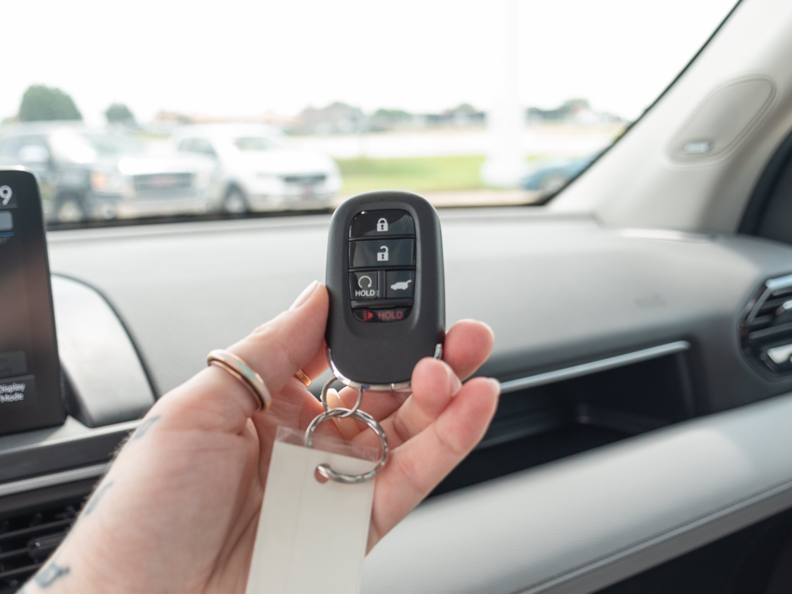 Used 2025 Honda Pilot Touring image 18