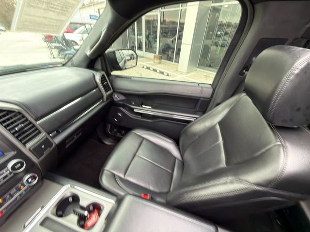 Used 2021 Ford Expedition XLT image 23