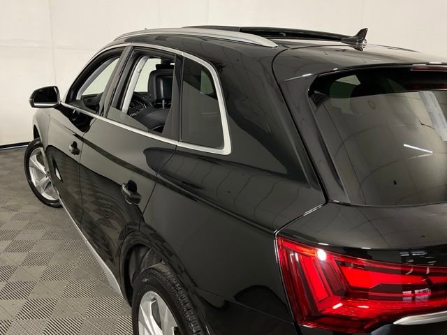 Used 2021 Audi Q5 Prestige w/ Prestige Package AWD/4WD image 36
