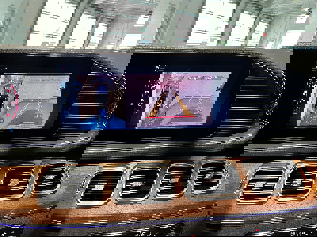 New 2025 Mercedes-Benz GLS 450 4MATIC image 11