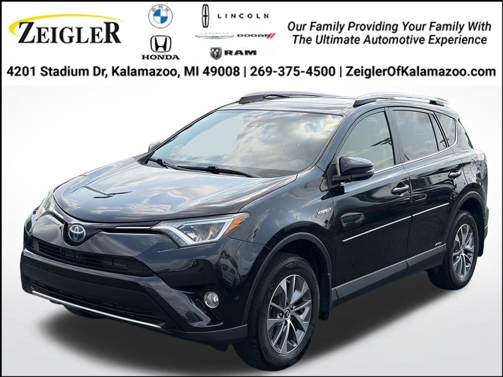 Used 2018 Toyota RAV4 XLE w/ Protection Package AWD/4WD video 1