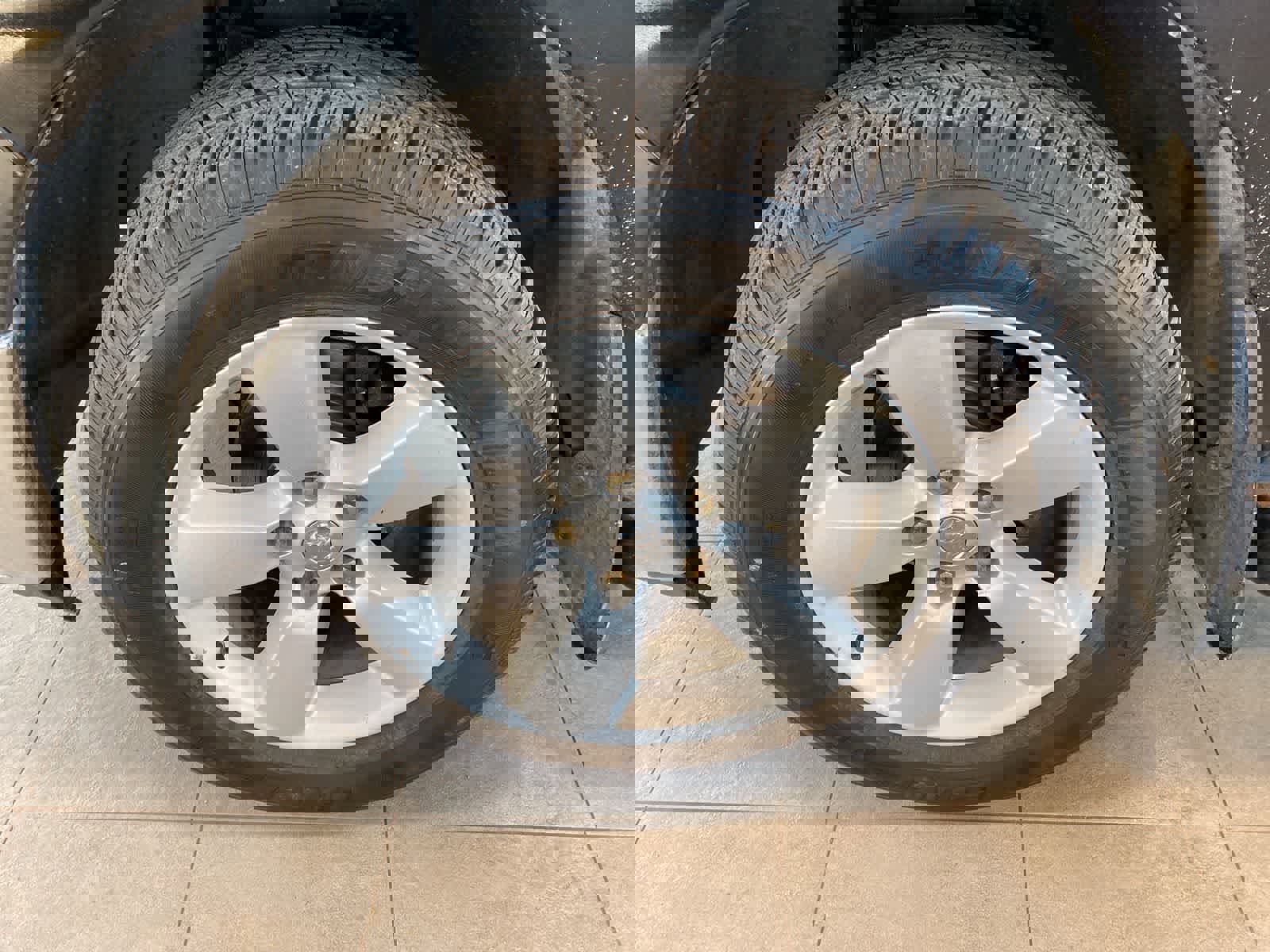 Used 2019 RAM 1500 Classic SLT image 9