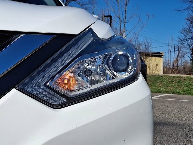 Used 2017 Nissan Altima 2.5 S w/ Power Driver Seat Package image 9