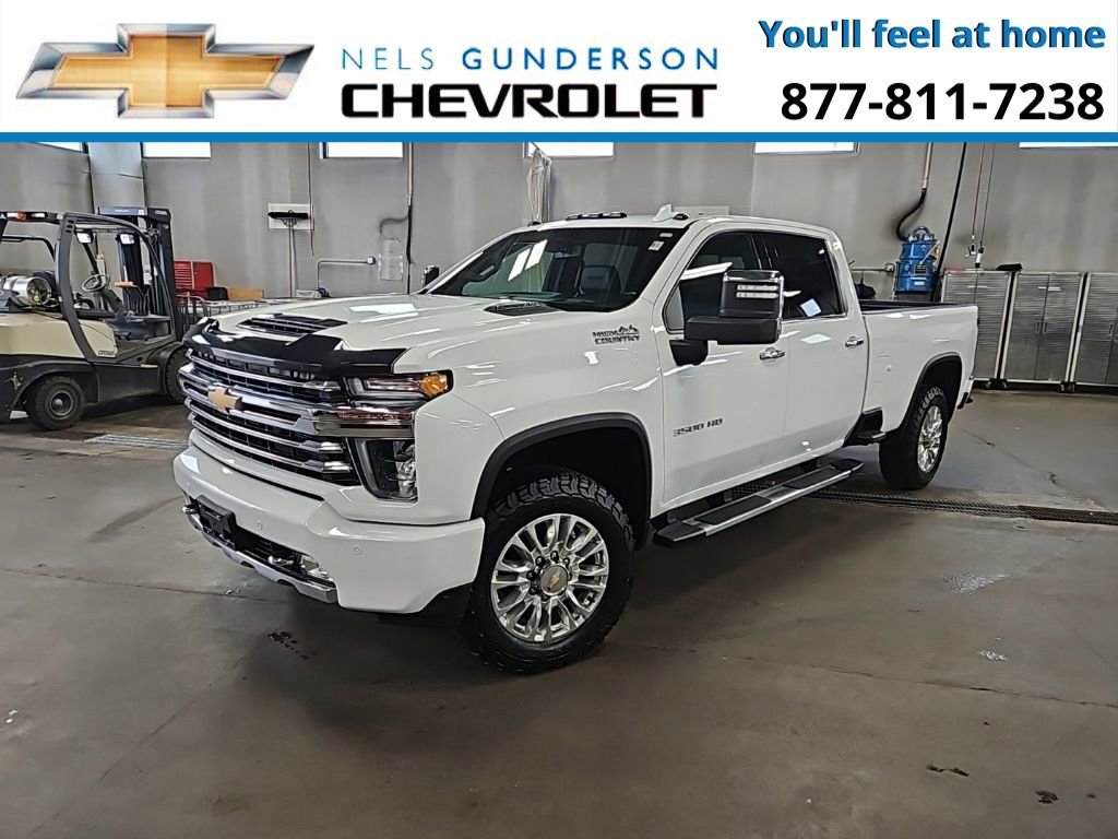 Used 2023 Chevrolet Silverado 3500 High Country w/ Safety Package II image 3