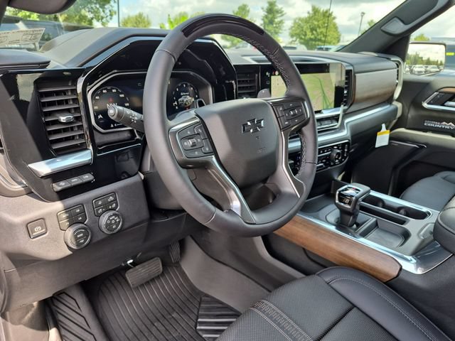 New 2026 Chevrolet Silverado 1500 High Country w/ Midnight Edition AWD/4WD image 12