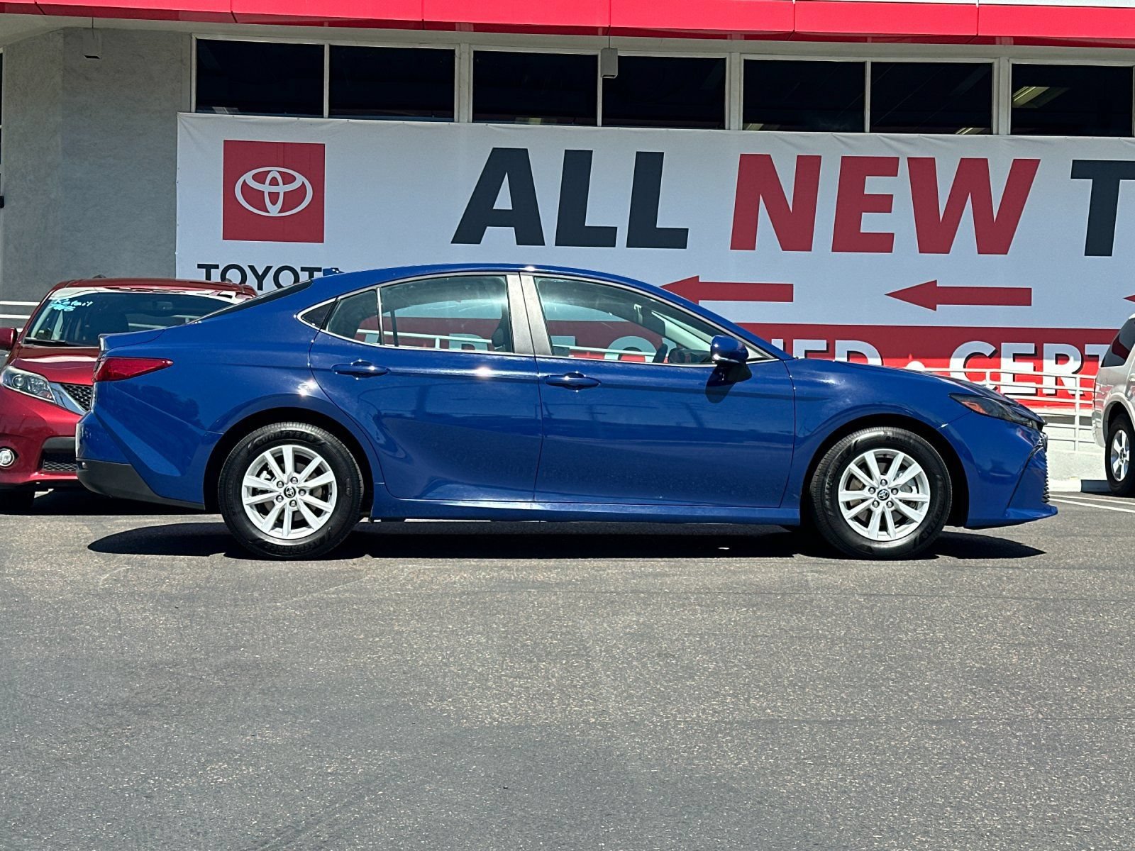 Used 2026 Toyota Camry LE FWD image 6