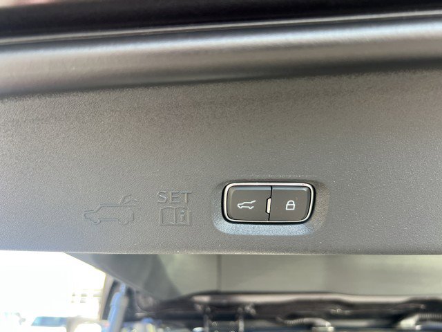 New 2026 Ford Expedition Max Platinum w/ Stealth Performance Package image 28