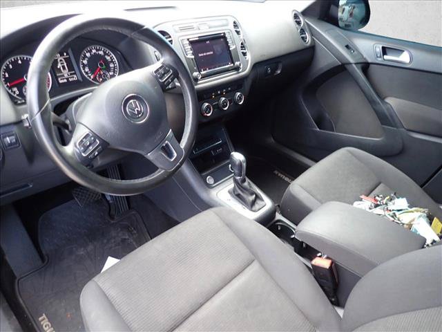Used 2018 Volkswagen Tiguan Limited w/ Premium Package AWD/4WD image 10