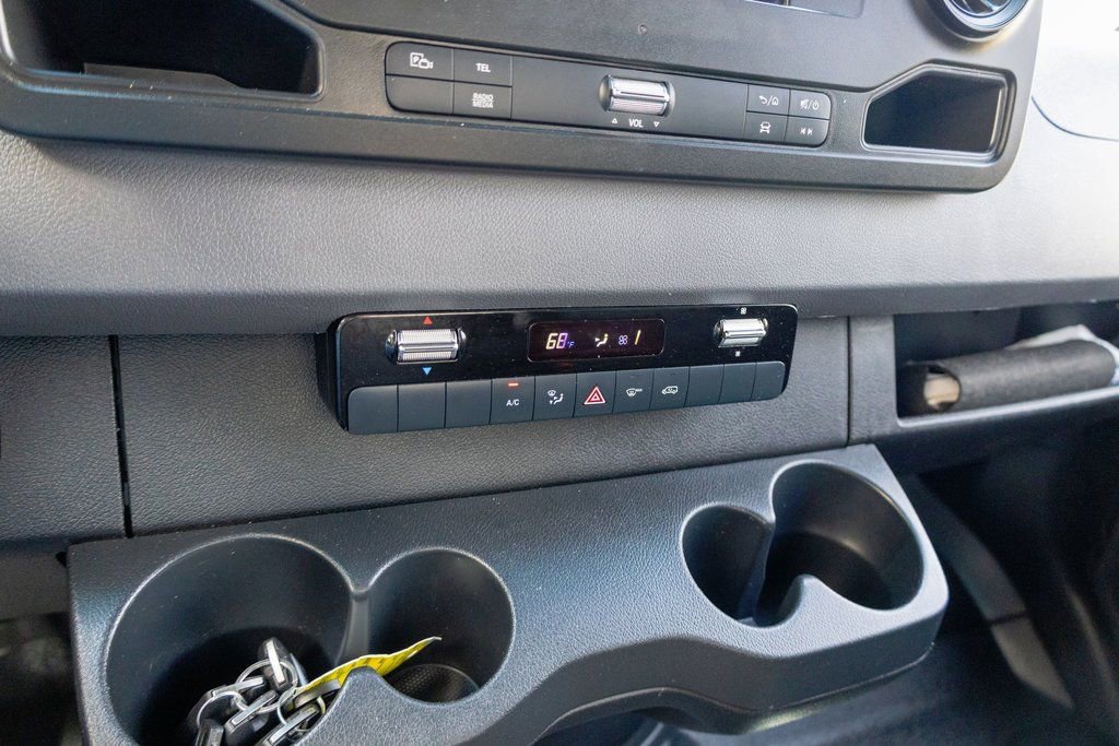 Used 2024 Mercedes-Benz Sprinter 2500 w/ Acoustic Package image 14