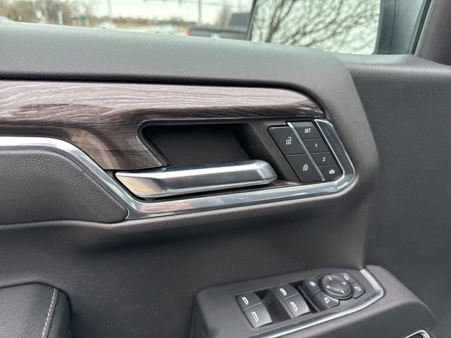 Used 2024 Chevrolet Silverado 1500 LTZ w/ LTZ Premium Package image 20