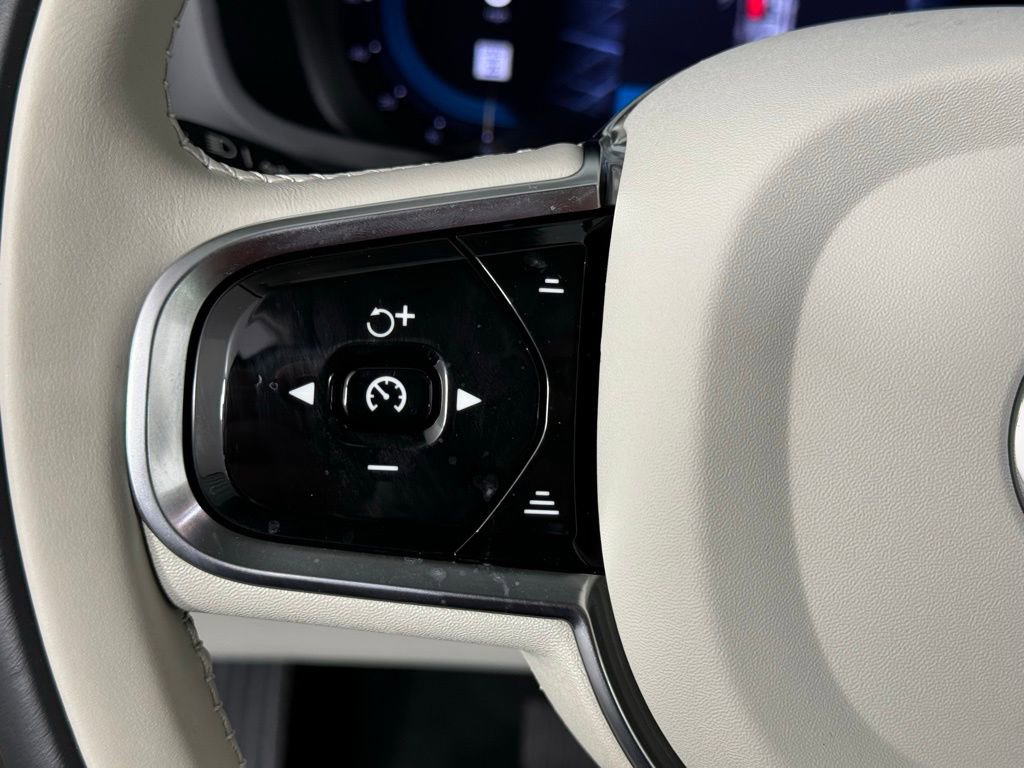 Certified 2024 Volvo S60 B5 Plus w/ Climate Package image 29