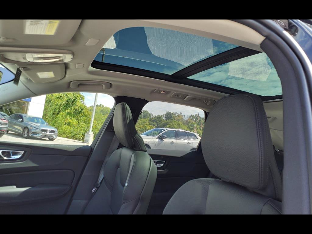 Certified 2025 Volvo XC60 T8 Plus w/ Climate Package image 11