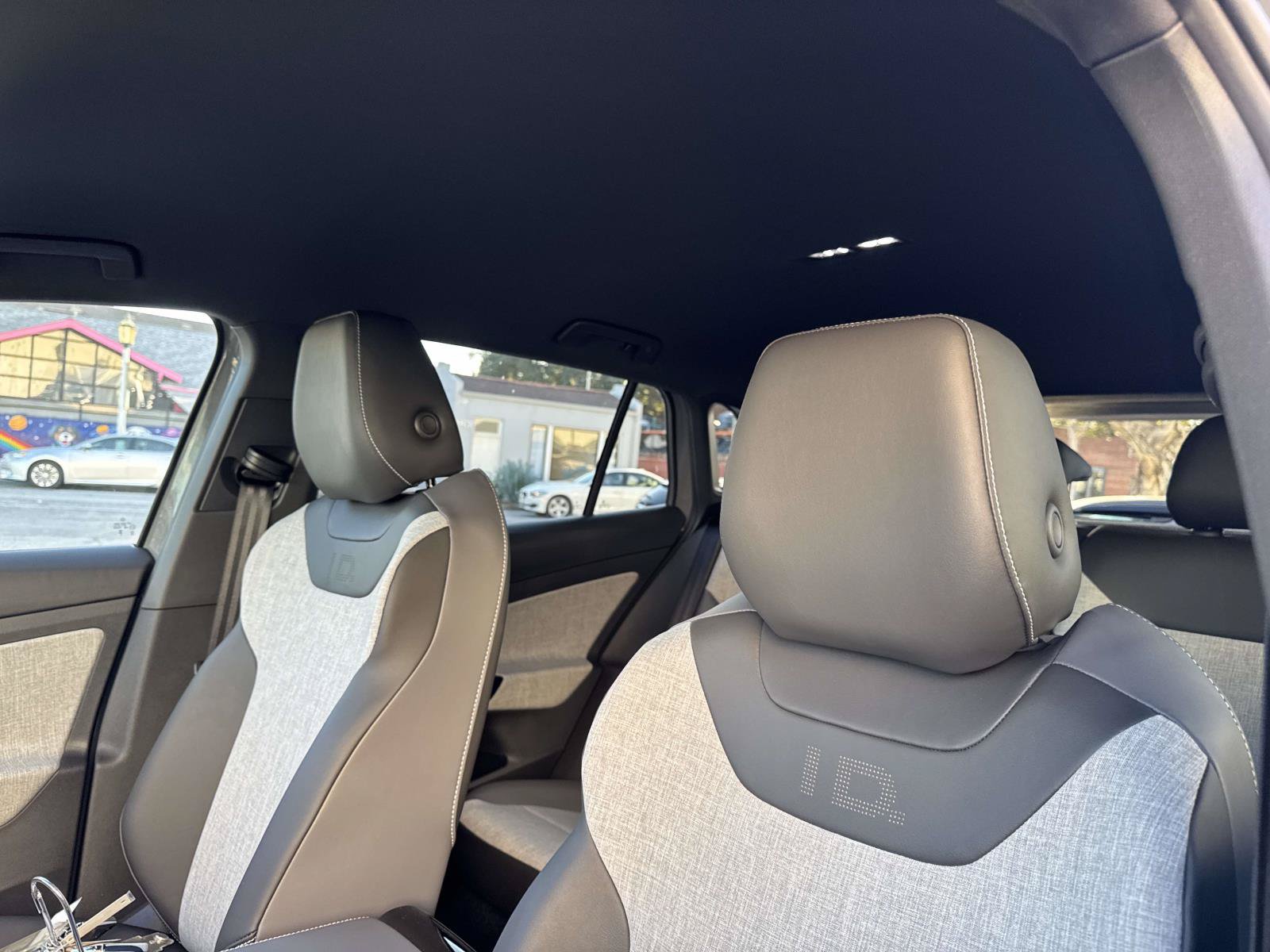 New 2026 Volkswagen ID.4 Pro RWD image 14
