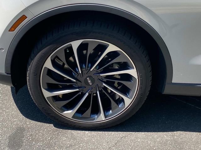 Certified 2023 Lincoln Aviator Reserve w/ Equipment Group 201A AWD/4WD image 6