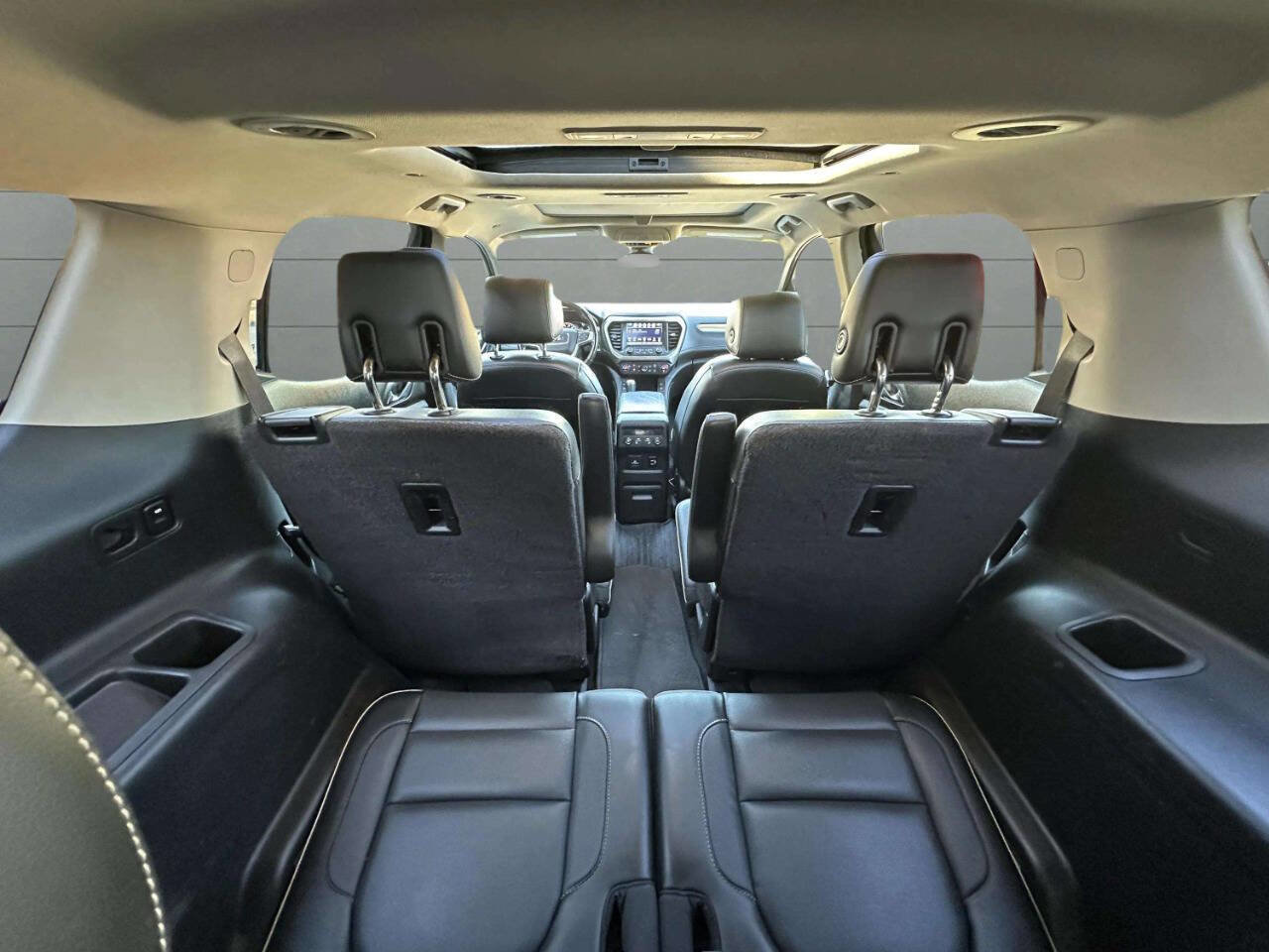 Used 2017 GMC Acadia Denali w/ Technology Package image 7