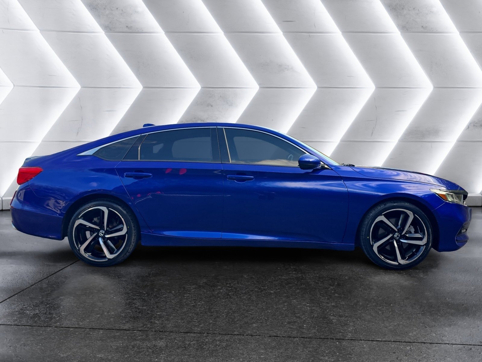 Used 2019 Honda Accord Sport image 6