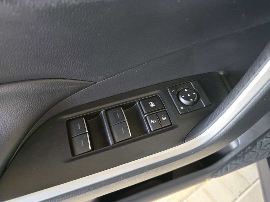 Used 2024 Toyota RAV4 XLE w/ Convenience Package AWD/4WD image 23