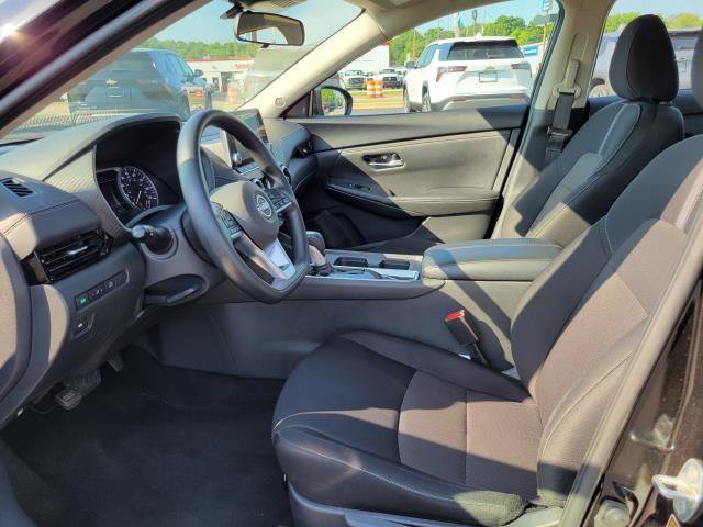 Used 2024 Nissan Sentra SV FWD image 8