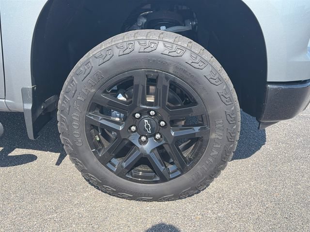 Used 2023 Chevrolet Silverado 1500 LT Trail Boss w/ Protection Package AWD/4WD image 12