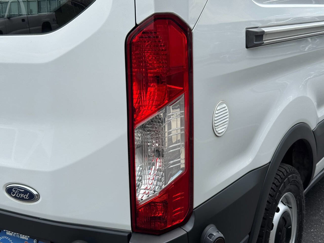 Used 2018 Ford Transit 350 148 Medium Roof RWD image 46