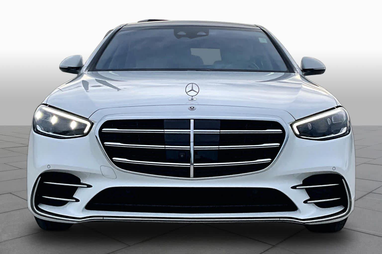 Used 2024 Mercedes-Benz S 580 4MATIC Sedan image 4