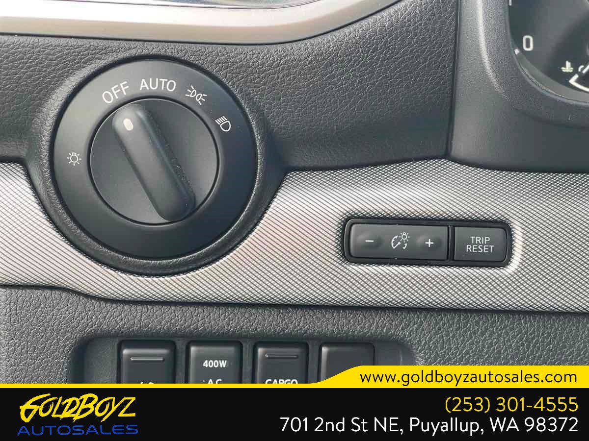 Used 2019 Nissan Titan PRO-4X AWD/4WD image 38