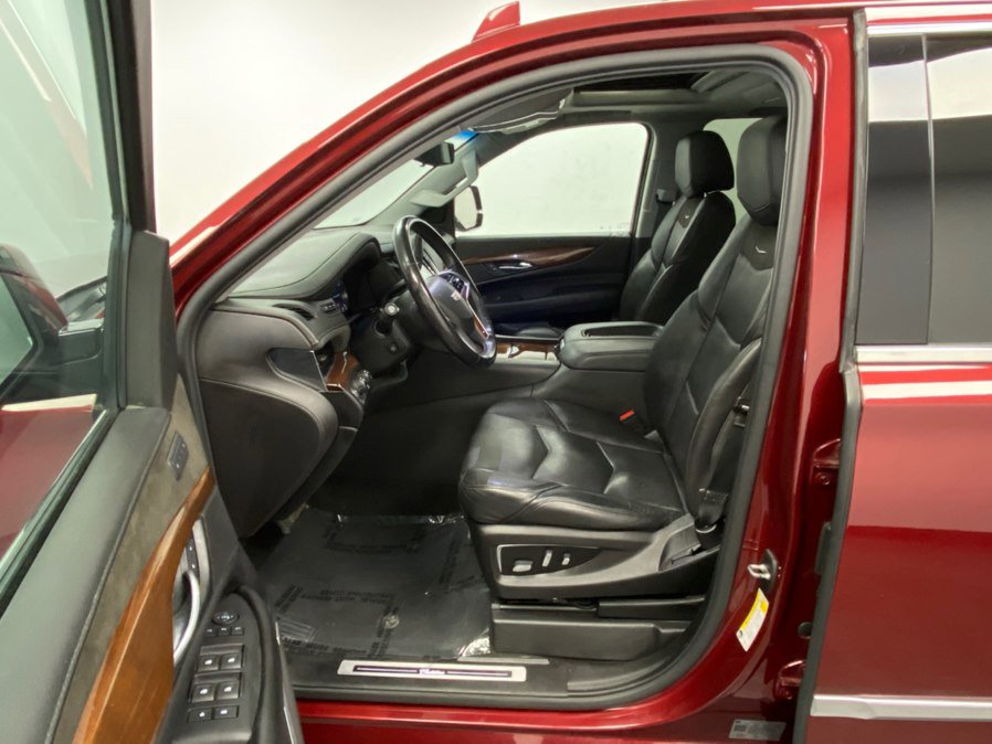 Used 2019 Cadillac Escalade ESV Premium Luxury image 20