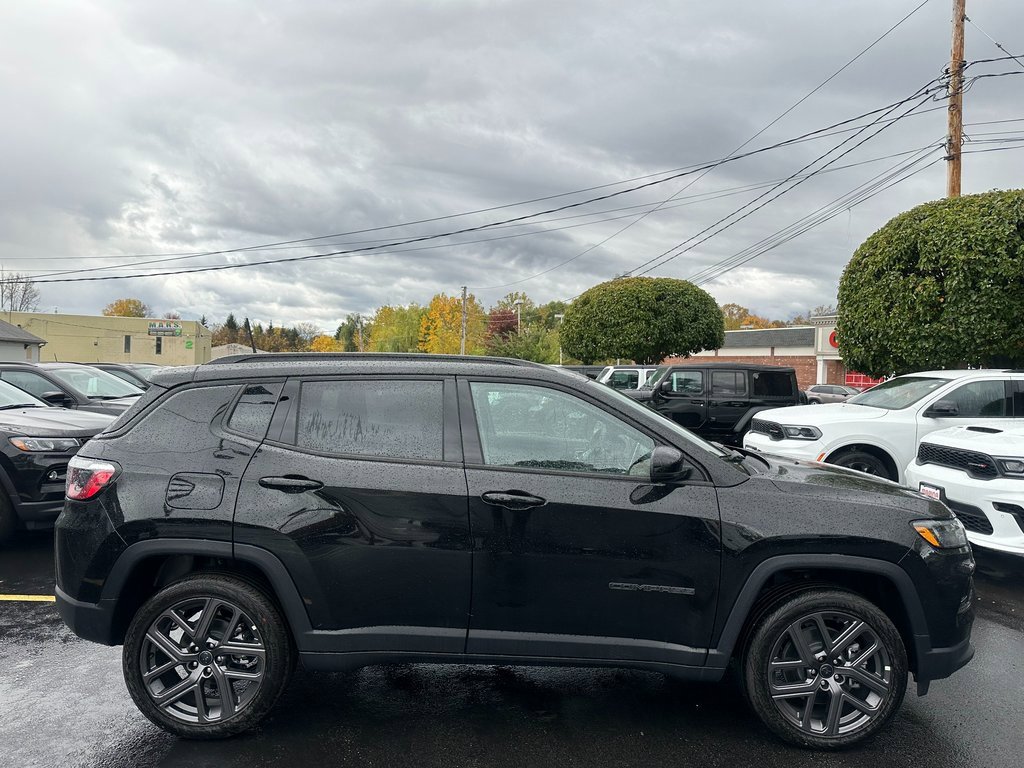 New 2026 Jeep Compass Limited image 7