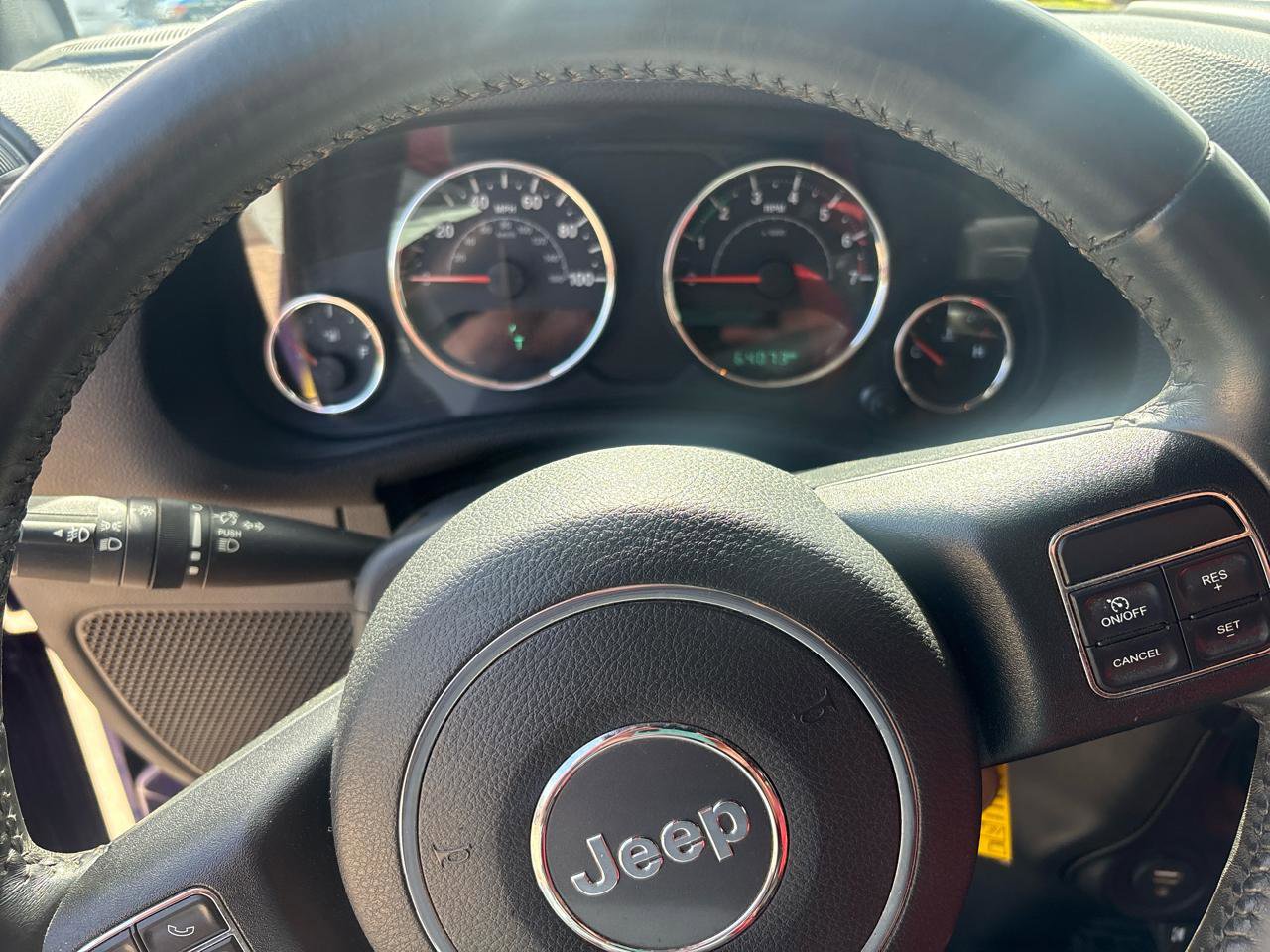 Used 2017 Jeep Wrangler Unlimited Sport w/ Connectivity Group AWD/4WD image 16