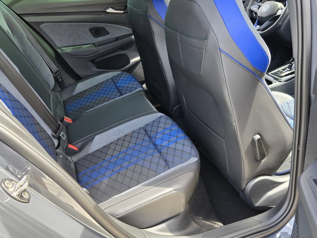 Certified 2026 Volkswagen Golf w/ Euro Style Package AWD/4WD image 15