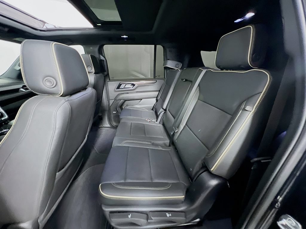 Certified 2025 GMC Yukon XL Elevation AWD/4WD image 25