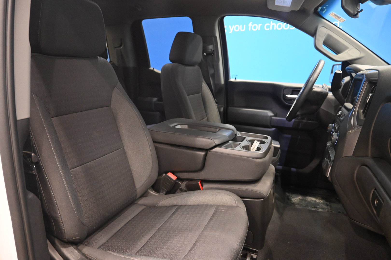 Used 2022 Chevrolet Silverado 1500 Custom image 16