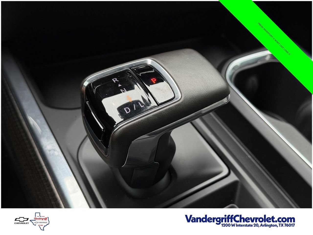Used 2024 Chevrolet Silverado 1500 RST AWD/4WD image 19