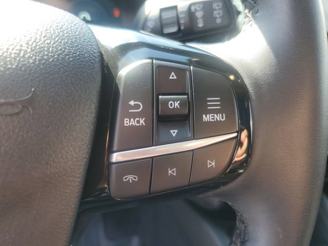 Certified 2023 Ford Escape Platinum w/ Premium Technology Package AWD/4WD image 17