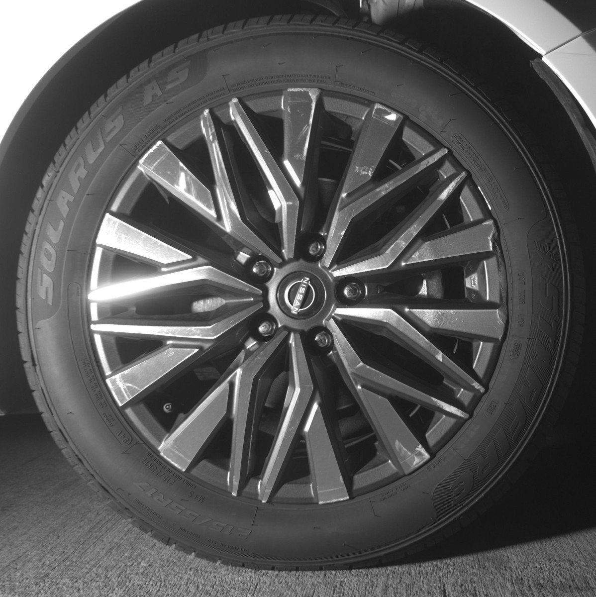 Used 2025 Nissan Altima 2.5 SV image 13