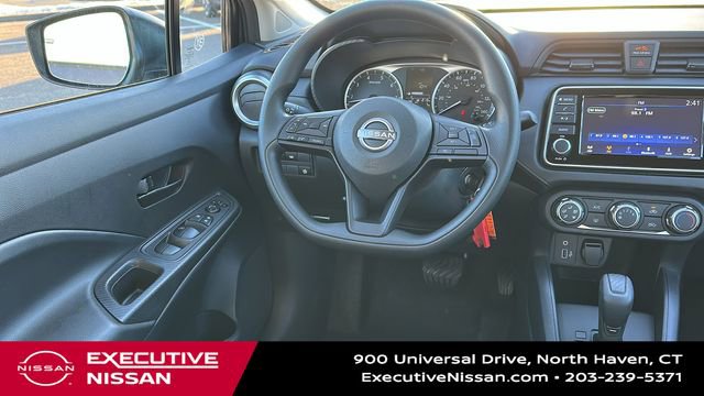 Used 2025 Nissan Versa S w/ Trunk Package image 22