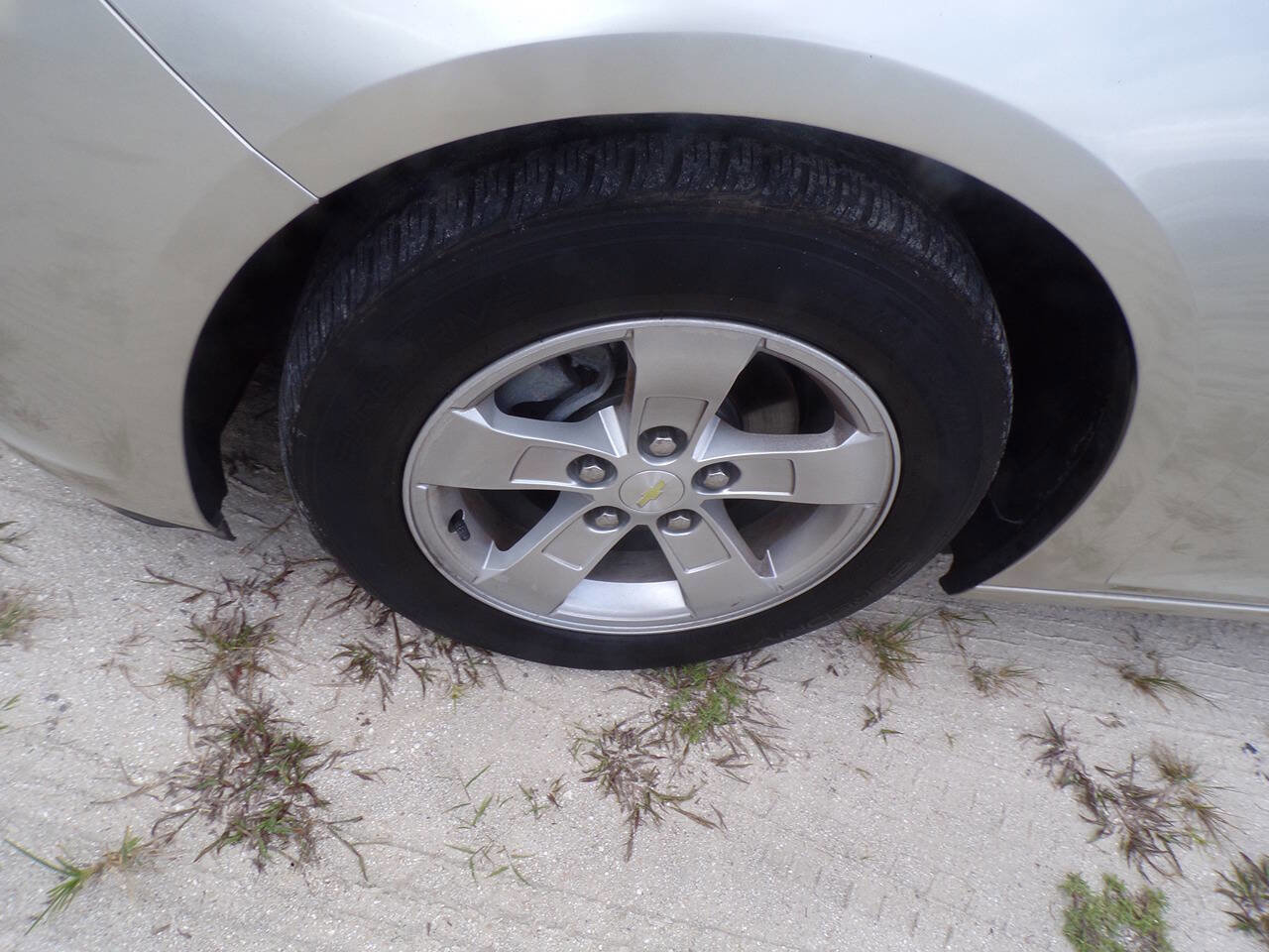 Used 2015 Chevrolet Malibu LS image 15