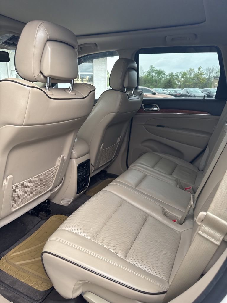 Used 2012 Jeep Grand Cherokee Overland AWD/4WD image 9
