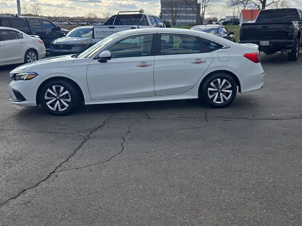 Used 2022 Honda Civic LX image 4