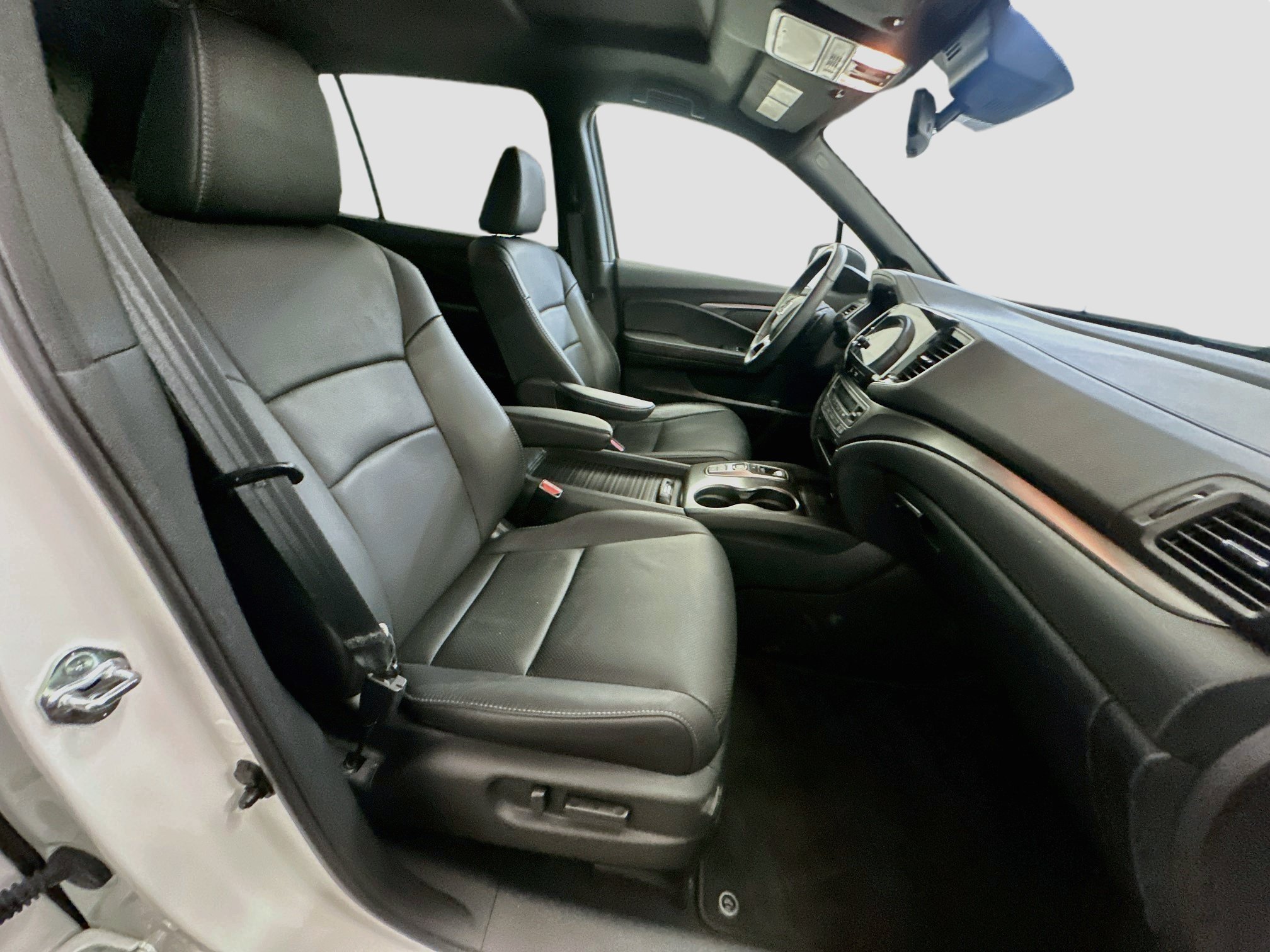 Used 2023 Honda Passport EX-L image 33